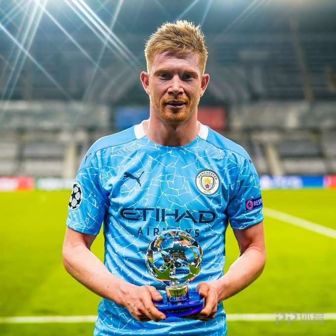 拉什福德：莱万告诉我要多传中，为孔德梅开二度感到高兴