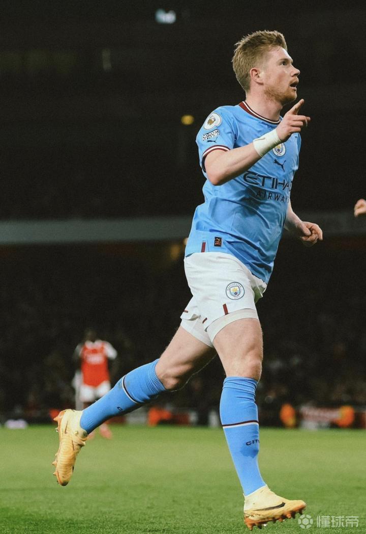 记者：于根伟没有参加国足主帅竞聘