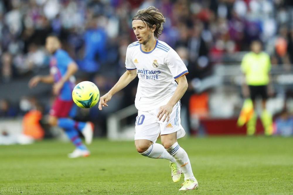 半场：博洛尼亚0-0那不勒斯，乔纳森-罗远射造险